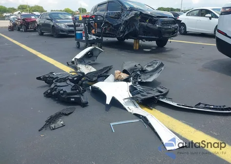 2023 Acura Integra z USA, uszkodzony, nr VIN 19UDE4H22PA016657